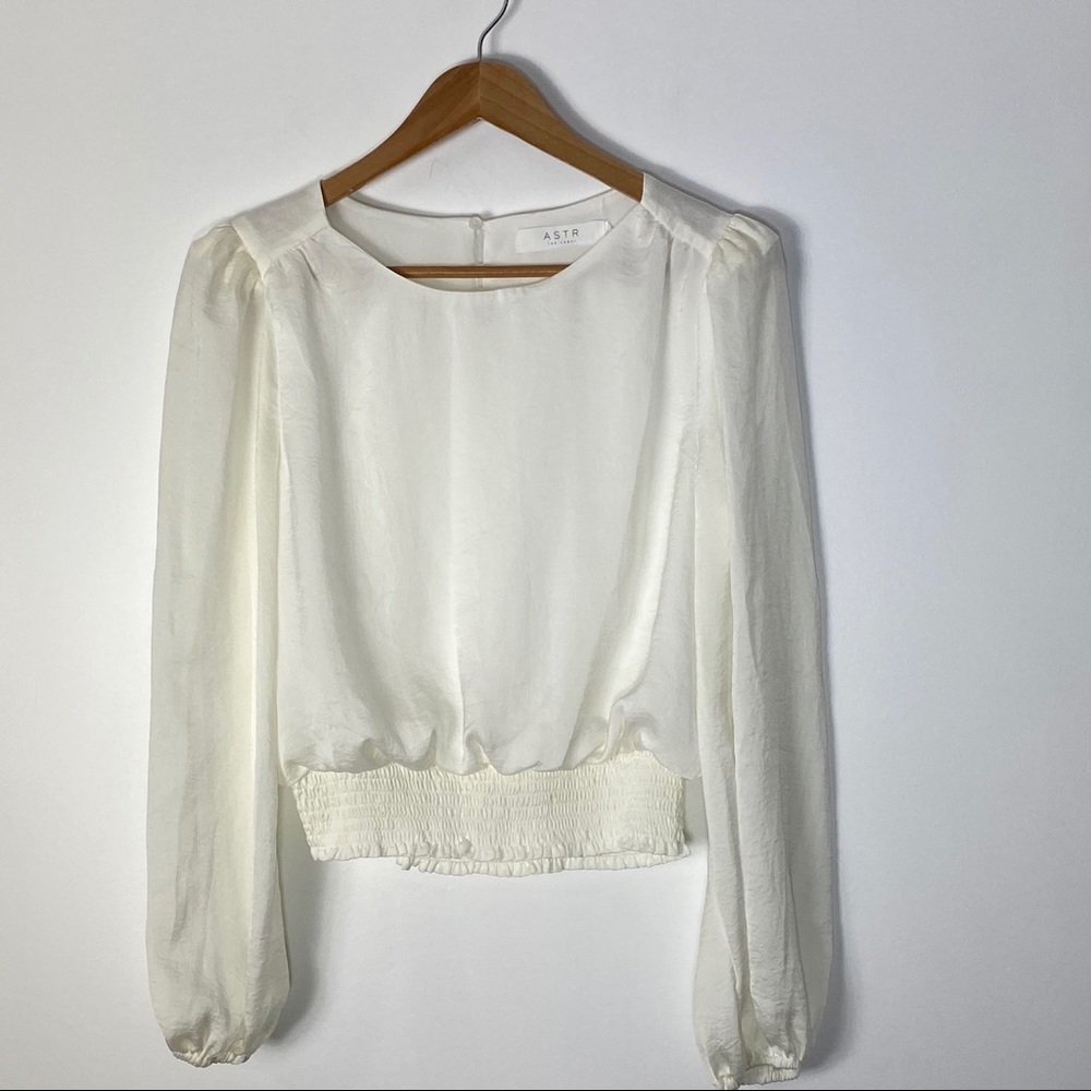 Astr the label long sleeve ivory blouse size M